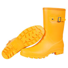 Nouvelle mode Fashion Matte Gold Gold imperméable Bottes de pluie en caoutchouc Chaussures de jardin pour les jours de pluie
